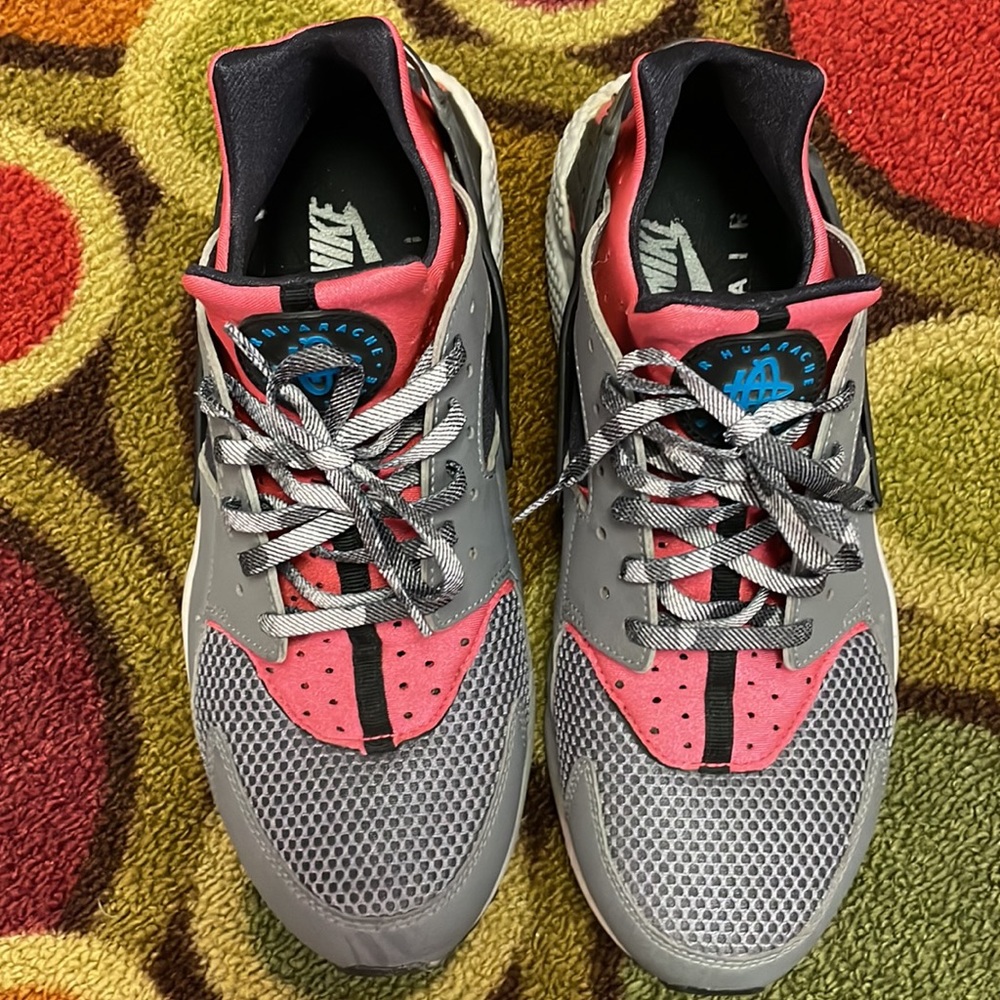 Nike Air Huarache - Picture 2 of 6